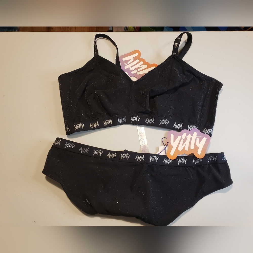 Yitty 2X Spotlight Bralette & Thong
